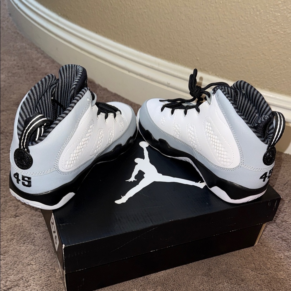 Jordan White and Gray High-Tops with Black Accents - Picture 10 of 12